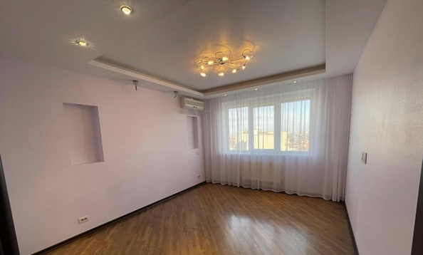 
  Продается 2-комн. квартира, 67.3 м², Зорге ул, д. 11
. Фото 1.