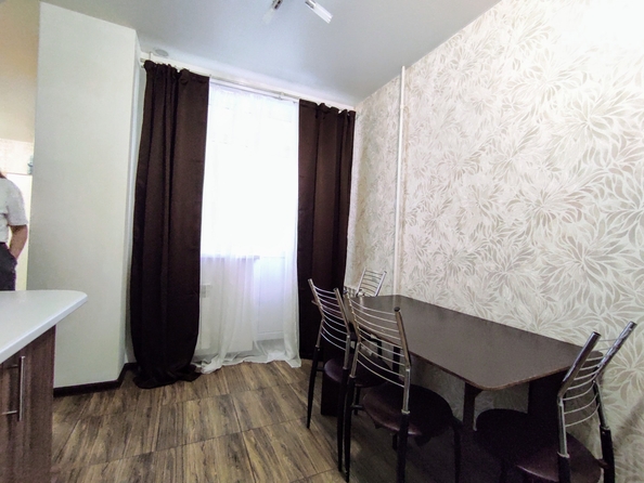 
  Продается 1-комн. квартира, 47 м², Крупской ул, д. 82/4
. Фото 7.