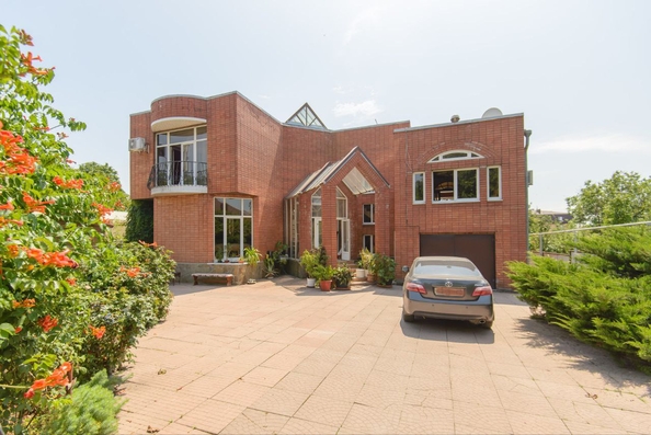 
  Продается дом, 320 м², Ростов-на-Дону
. Фото 1.