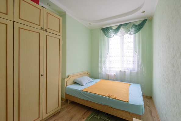 
  Продается 3-комн. квартира, 82 м², Зорге ул, д. 44а
. Фото 8.