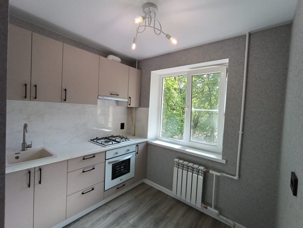 
  Продается 2-комн. квартира, 48 м², Коммунистический пр-кт, д. 33
. Фото 1.