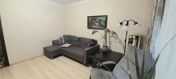 
  Продается 2-комн. квартира, 51.7 м², Зорге ул, д. 72/1
. Фото 9.