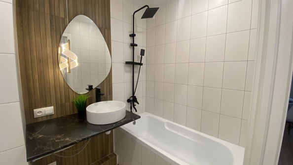 
  Продается 3-комн. квартира, 58.6 м², Содружества ул, д. 47
. Фото 8.
