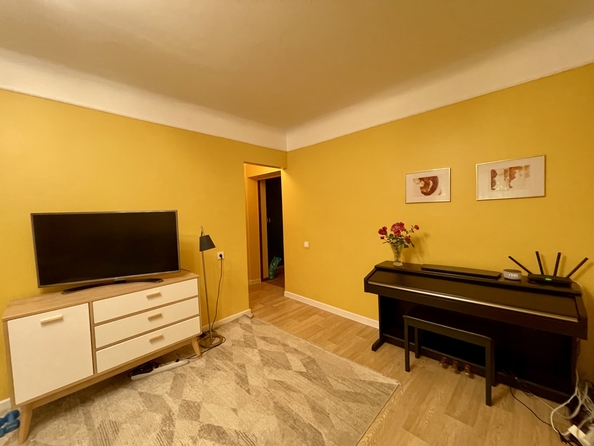 
  Продается 3-комн. квартира, 56 м², Стачки пр-кт, д. 188/1
. Фото 5.