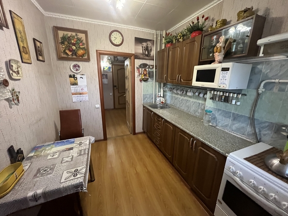 
  Продается 1-комн. квартира, 42 м², Малиновского ул, д. 76
. Фото 5.
