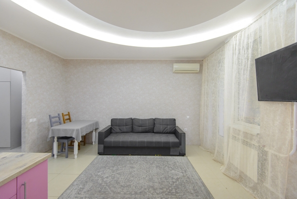 
  Продается 3-комн. квартира, 74 м², Вятская ул, д. 75/2
. Фото 4.