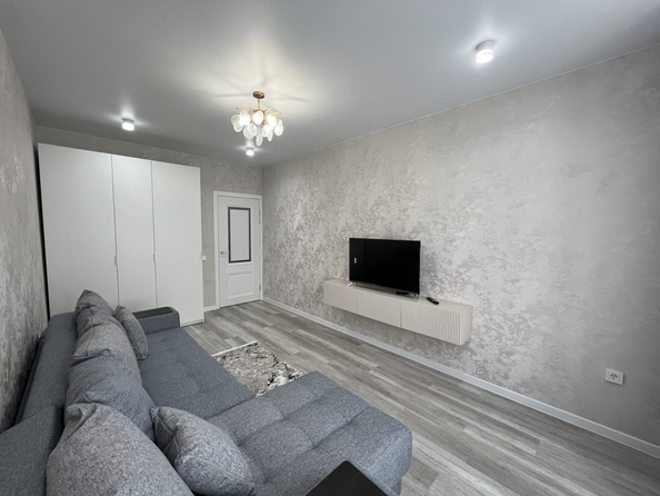 
  Продается 1-комн. квартира, 38.5 м², 40-летия Победы пр-кт, д. 111
. Фото 9.