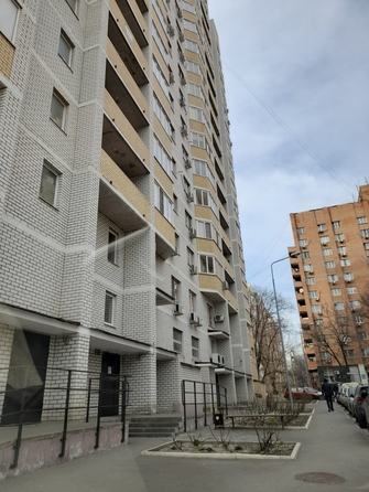 
  Продается 2-комн. квартира, 64 м², Еременко ул, д. 87а
. Фото 9.