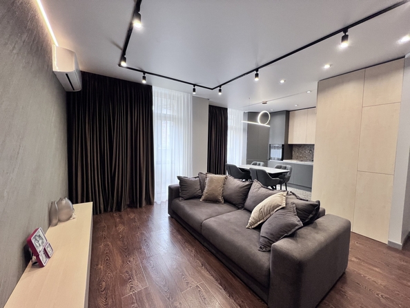 
  Продается 3-комн. квартира, 85 м², Берберовская ул, д. 8
. Фото 5.