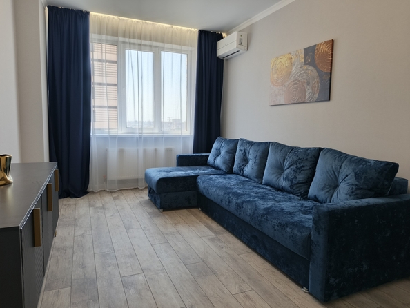 
  Продается 3-комн. квартира, 82 м², 26-я линия ул, д. 35/1
. Фото 6.