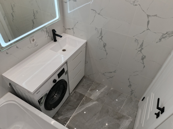 
  Продается 3-комн. квартира, 82 м², 26-я линия ул, д. 35/1
. Фото 16.