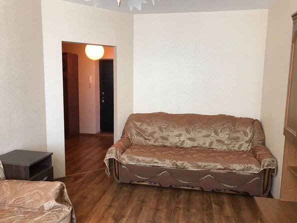 
  Продается 1-комн. квартира, 37.8 м², Стабильная ул, д. 11
. Фото 2.