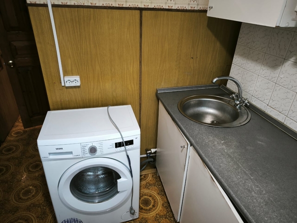 
  Продается 1-комн. квартира, 30.9 м², Коммунистический пр-кт, д. 31
. Фото 5.