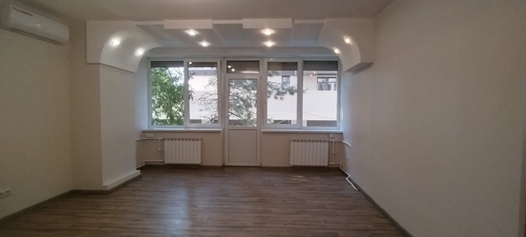 
  Продается 2-комн. квартира, 67 м², Ворошиловский пр-кт, д. 80
. Фото 10.