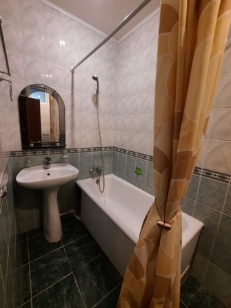 
  Продается 2-комн. квартира, 55 м², Ильича ул, д. 40
. Фото 5.