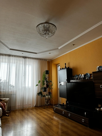 
  Продается 2-комн. квартира, 75 м², Соборный пер, д. 94
. Фото 3.