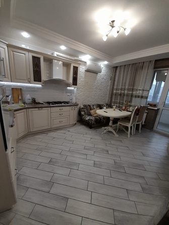 
  Продается 3-комн. квартира, 101.5 м², Матросова ул, д. 35
. Фото 4.