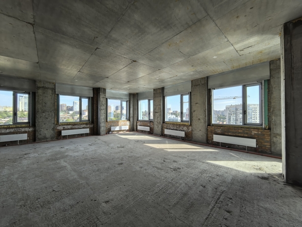 
  Продается 3-комн. квартира, 117 м², Береговая ул, д. 55
. Фото 4.