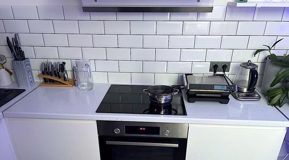 
  Продается 2-комн. квартира, 60 м², Островского пер, д. 1а
. Фото 8.