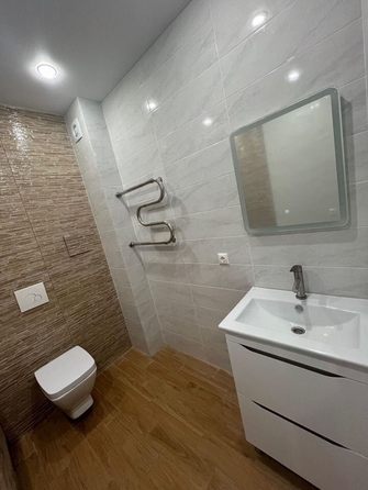 
  Продается 1-комн. квартира, 40 м², Вагулевского ул
. Фото 6.