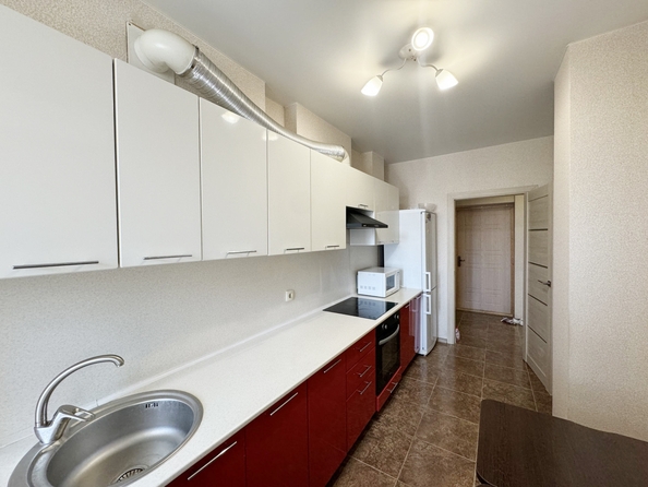 
  Продается 1-комн. квартира, 41 м², Еременко ул, д. 100
. Фото 3.