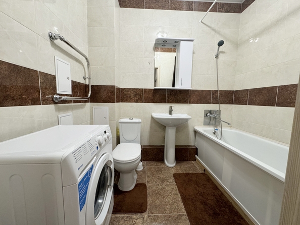 
  Продается 1-комн. квартира, 41 м², Еременко ул, д. 100
. Фото 8.