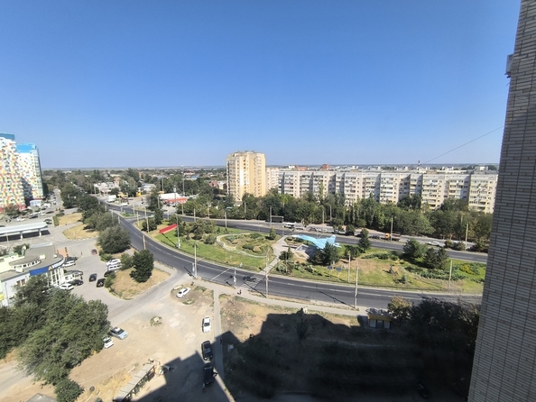 
  Продается 3-комн. квартира, 68.5 м², Таганрогская ул, д. 126
. Фото 16.