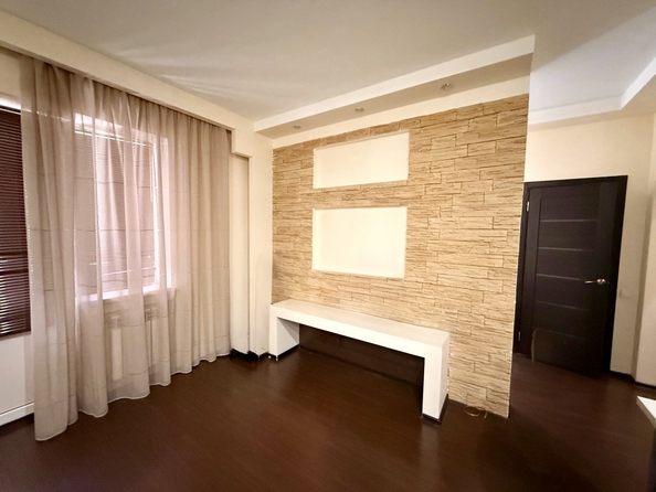 
  Продается 1-комн. квартира, 34 м², Русская ул, д. 54
. Фото 1.