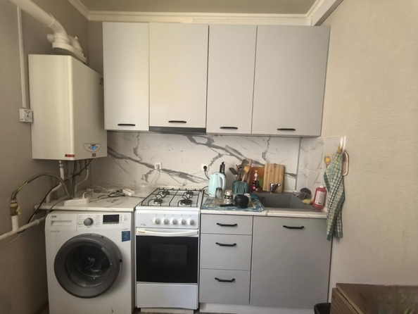 
  Продается 1-комн. квартира, 28.1 м², Берберовская ул, д. 28
. Фото 2.