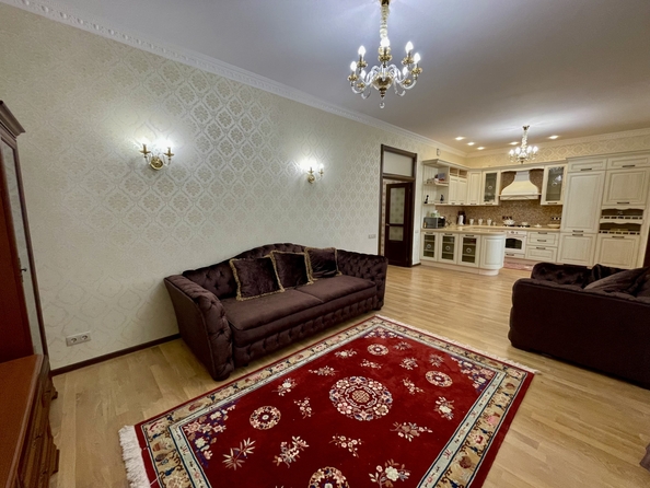 
  Продается 3-комн. квартира, 88.9 м², Благодатная ул, д. 211
. Фото 15.