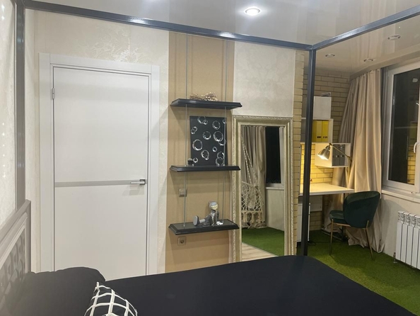 
  Продается 4-комн. квартира, 105 м², 23-я линия ул, д. 6
. Фото 6.