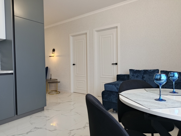 
  Продается 3-комн. квартира, 82 м², 26-я линия ул, д. 35/1
. Фото 6.