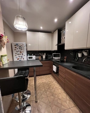 
  Продается 2-комн. квартира, 49 м², Салютина пер, д. 2
. Фото 1.