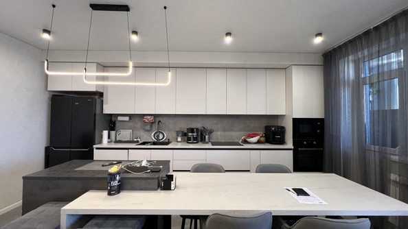 
  Продается 3-комн. квартира, 100 м², 2-я Баррикадная ул, д. 4с3
. Фото 1.