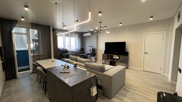 
  Продается 3-комн. квартира, 100 м², 2-я Баррикадная ул, д. 4с3
. Фото 8.