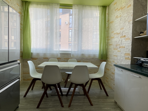 
  Продается 2-комн. квартира, 52.8 м², Шолохова пр-кт, д. 211/1
. Фото 4.