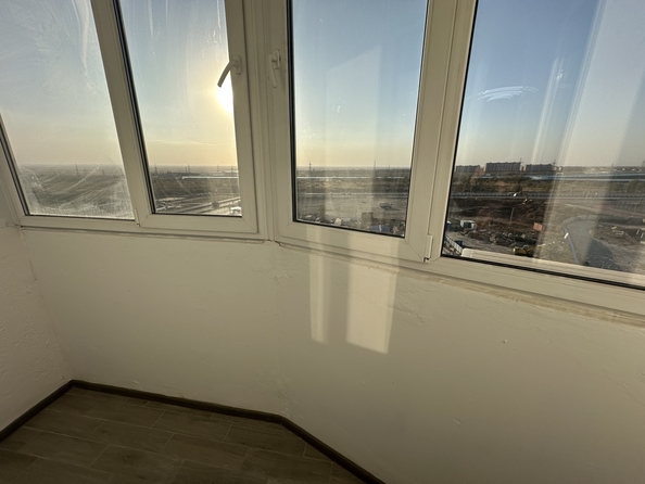 
  Продается 1-комн. квартира, 38 м², Ткачева ул, д. 42
. Фото 11.