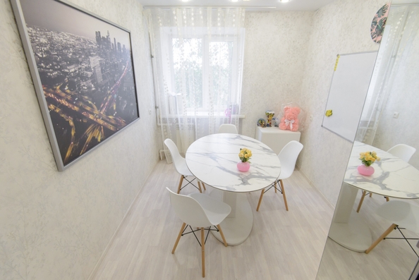
  Продается 3-комн. квартира, 50 м², Быковского ул, д. 1/2
. Фото 4.