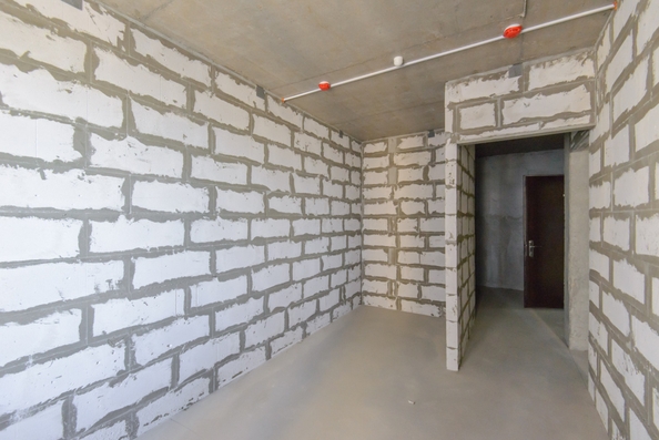 
  Продается 2-комн. квартира, 56 м², Ларина ул, д. 45
. Фото 2.