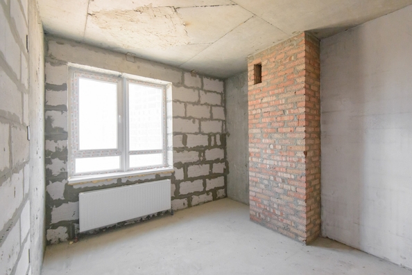 
  Продается 2-комн. квартира, 56 м², Ларина ул, д. 45
. Фото 7.