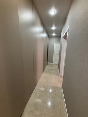 
  Продается 2-комн. квартира, 62 м², Комарова б-р, д. 1
. Фото 11.