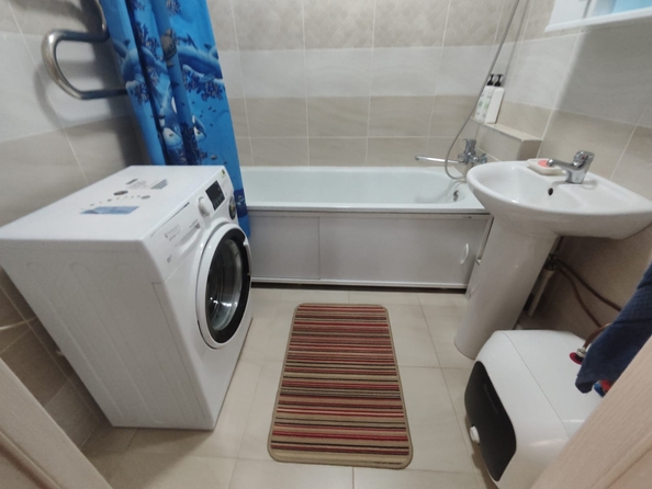 
  Продается 2-комн. квартира, 56 м², Ткачева ул, д. 19
. Фото 6.