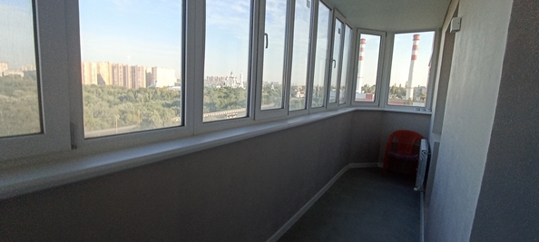 
  Продается 2-комн. квартира, 62 м², Комарова б-р, д. 1е
. Фото 10.