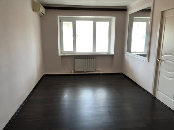 
  Продается 3-комн. квартира, 64.7 м², Садовая ул, д. 9
. Фото 9.