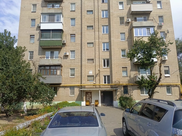 
  Продается 4-комн. квартира, 72 м², Баклановский пр-кт, д. 95/1
. Фото 1.