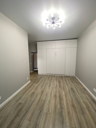 
  Продается 1-комн. квартира, 36 м², Победы пр-кт, д. 3/1
. Фото 2.