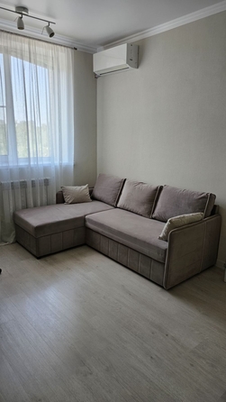 
  Продается 1-комн. квартира, 43 м², Платова б-р, д. 20/17
. Фото 8.