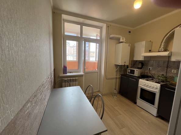 
  Продается 1-комн. квартира, 33 м², Подвойского ул, д. 68
. Фото 2.