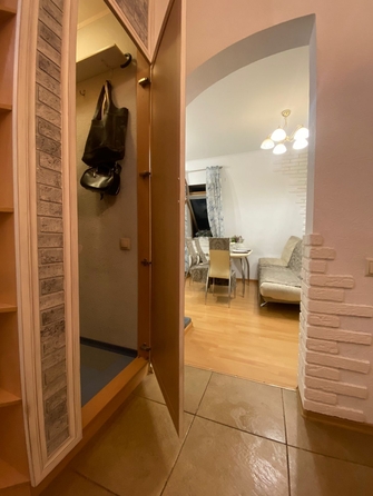 
  Продается 2-комн. квартира, 64 м², Максима Горького ул, д. 214/101
. Фото 13.