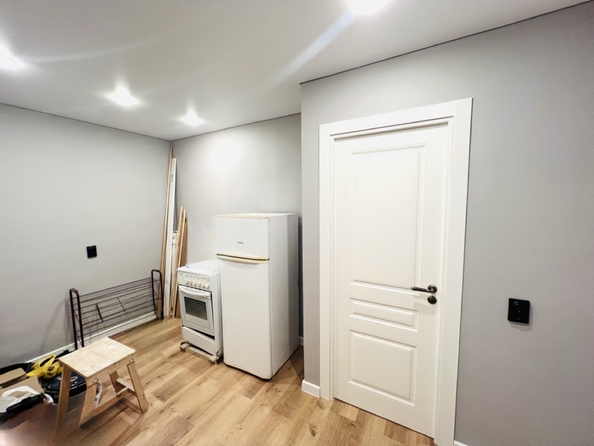 
  Продается 3-комн. квартира, 43.5 м², Казахская ул, д. 89
. Фото 6.